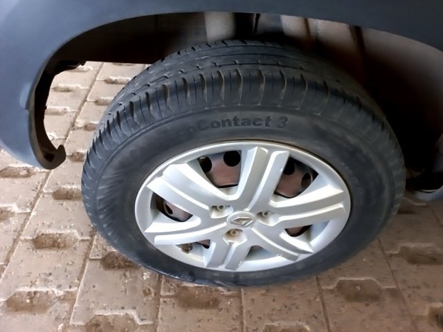 Vehicle_photo_16