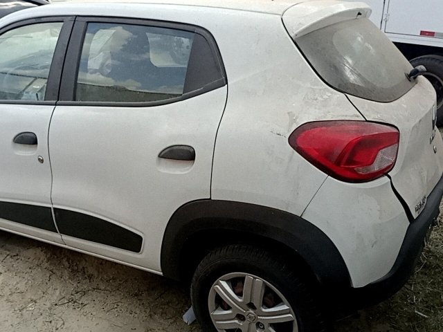 Vehicle_photo_3