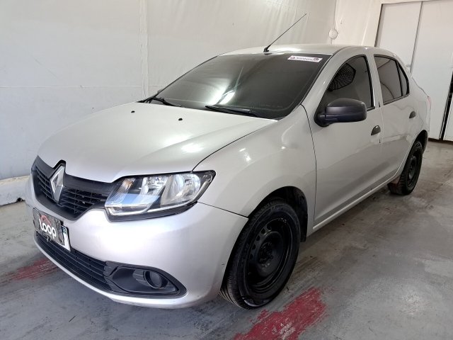 RENAULT LOGAN AUTH 10 Frente Motorista