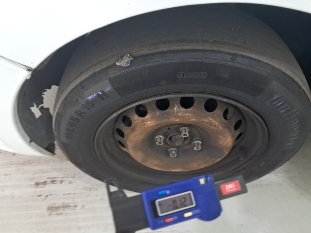 Vehicle_photo_13