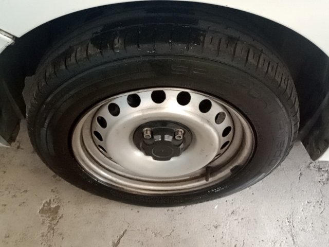 Vehicle_photo_13