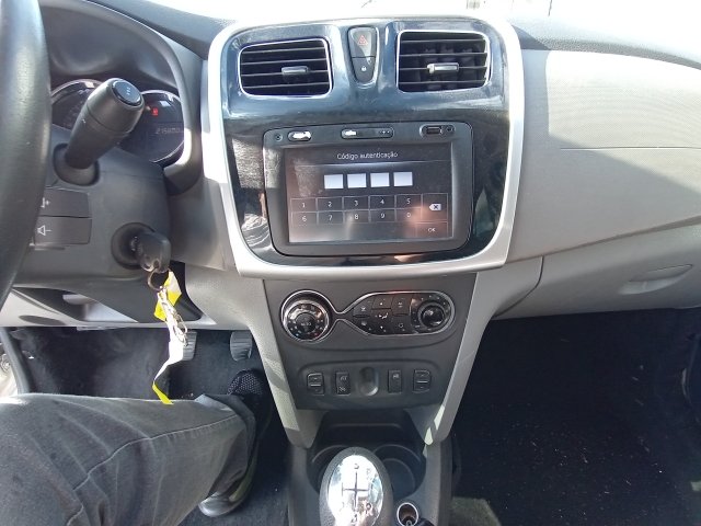 Vehicle_photo_6
