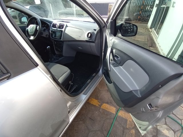 Vehicle_photo_9