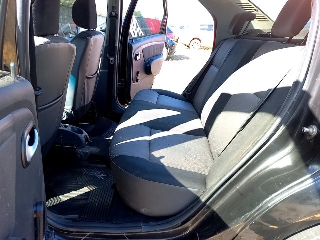Vehicle_photo_10