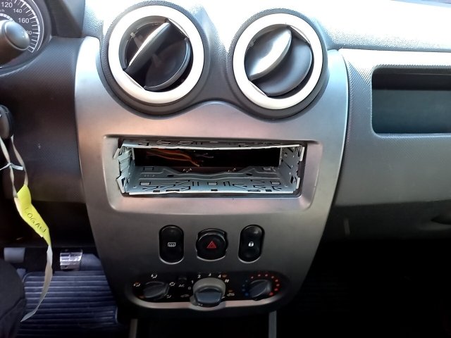 Vehicle_photo_6