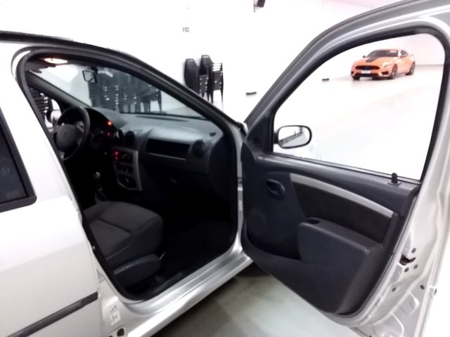 Vehicle_photo_9