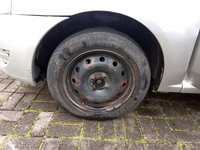 Vehicle_photo_13