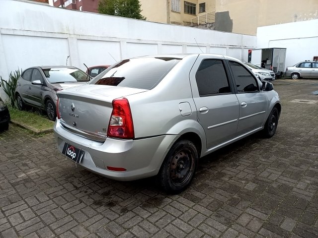 Vehicle_photo_4