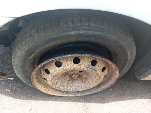 Vehicle_photo_13