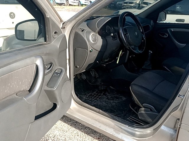 Vehicle_photo_8