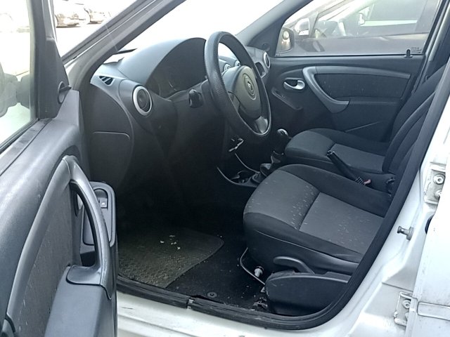 Vehicle_photo_8
