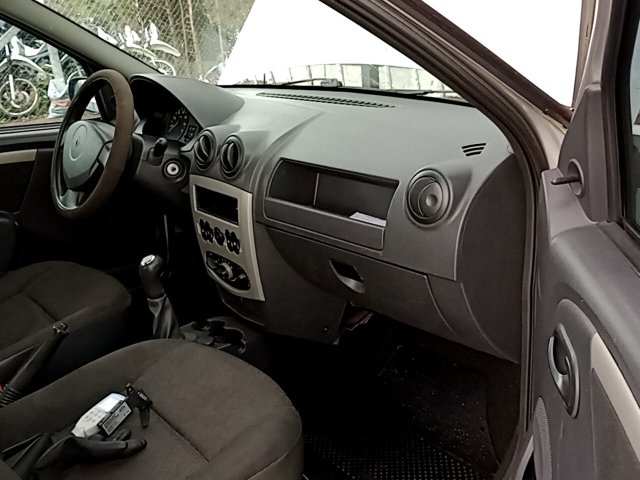 Vehicle_photo_9