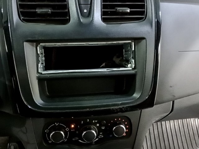 Vehicle_photo_6