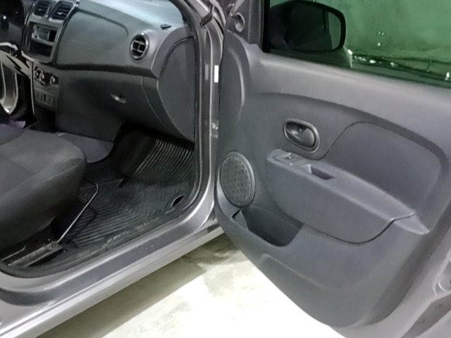 Vehicle_photo_9