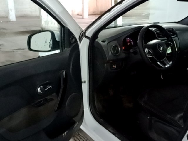 Vehicle_photo_6