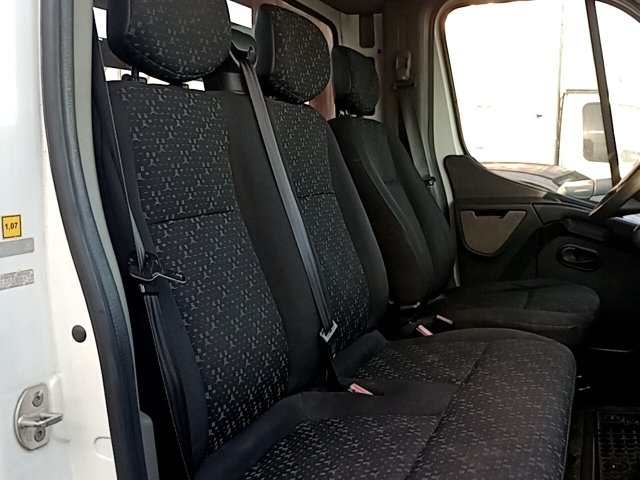 Vehicle_photo_10