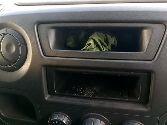 Vehicle_photo_6