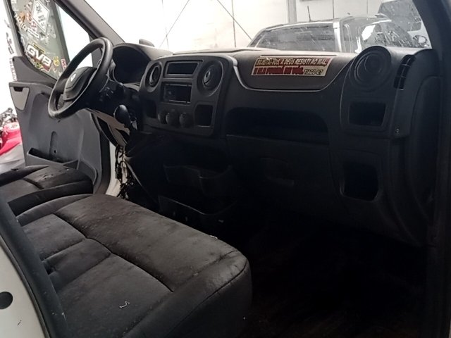 Vehicle_photo_7