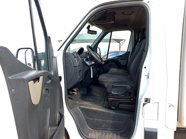 Vehicle_photo_8