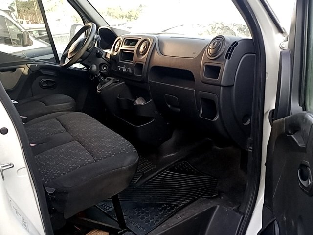 Vehicle_photo_9