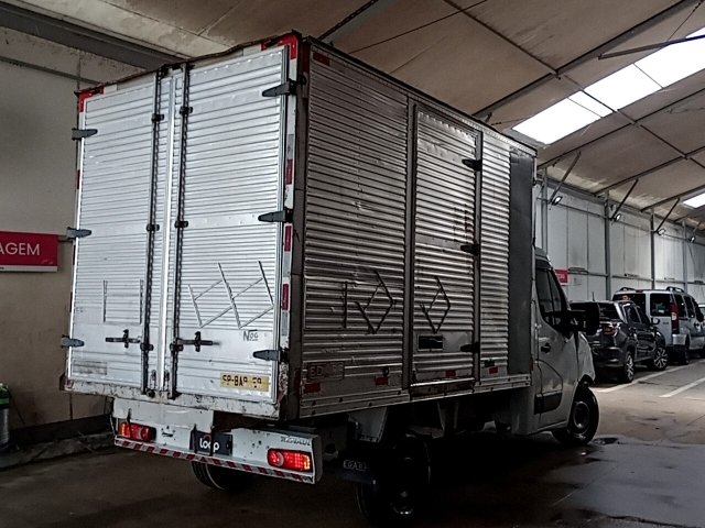 Vehicle_photo_4