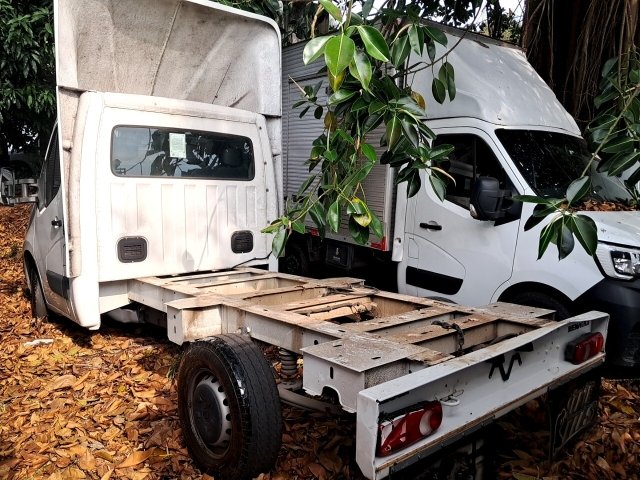 Vehicle_photo_4