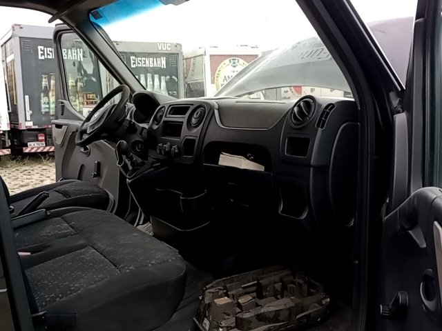 Vehicle_photo_9