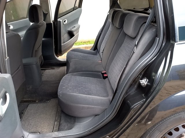 Vehicle_photo_10