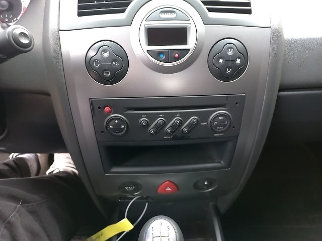 Vehicle_photo_6