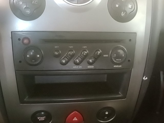 Vehicle_photo_6