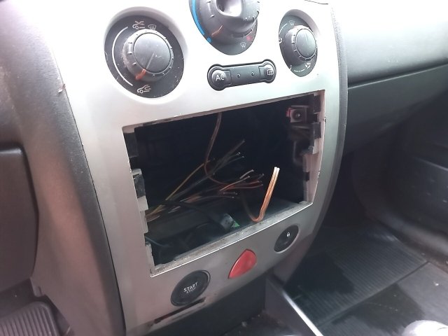 Vehicle_photo_6