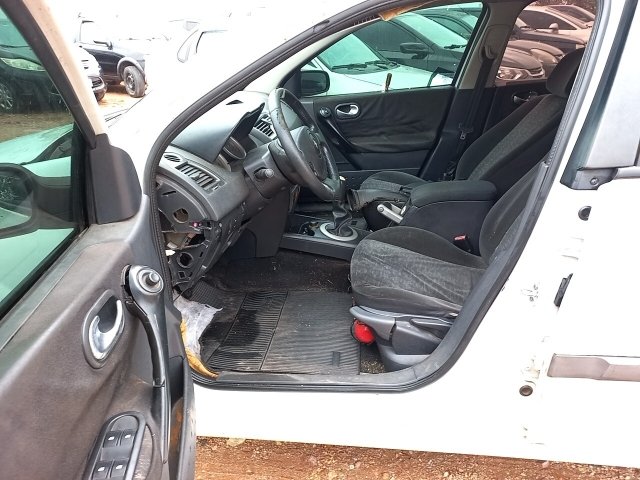 Vehicle_photo_8