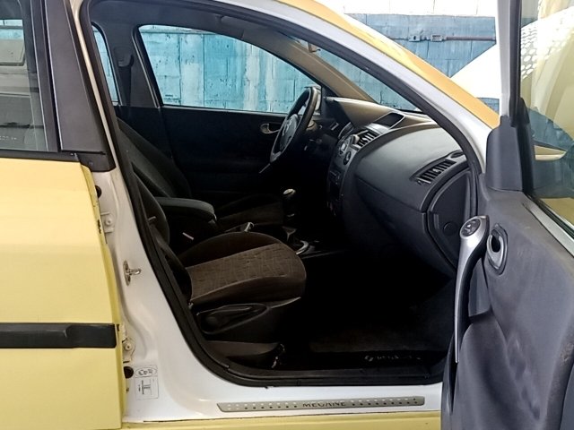 Vehicle_photo_9