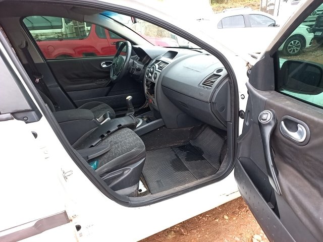 Vehicle_photo_9