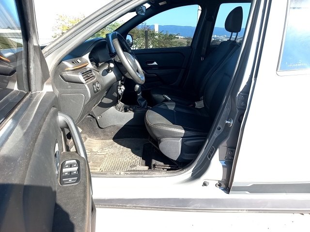 Vehicle_photo_8