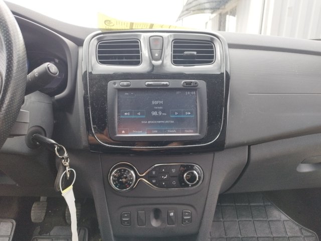 Vehicle_photo_7