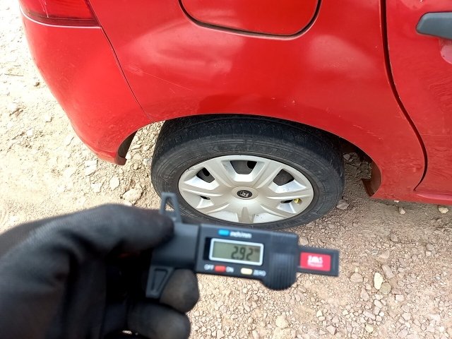 Vehicle_photo_16