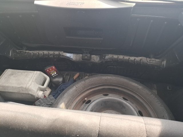 Vehicle_photo_12