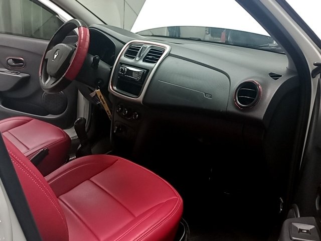 Vehicle_photo_9