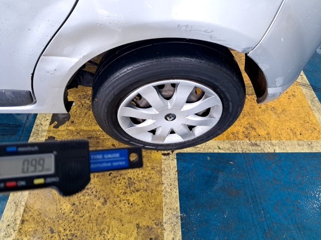 Vehicle_photo_15