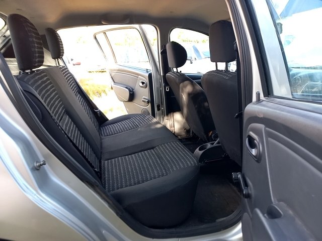 Vehicle_photo_10