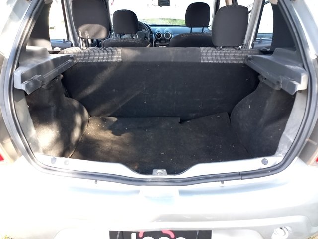 Vehicle_photo_11