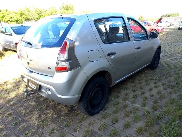 Vehicle_photo_4