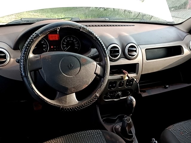 Vehicle_photo_7