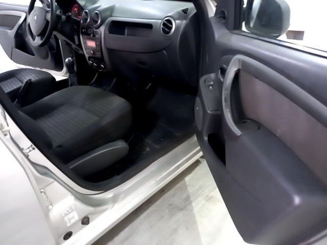 Vehicle_photo_9