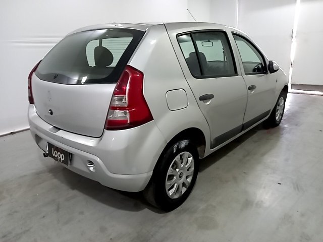 Vehicle_photo_4