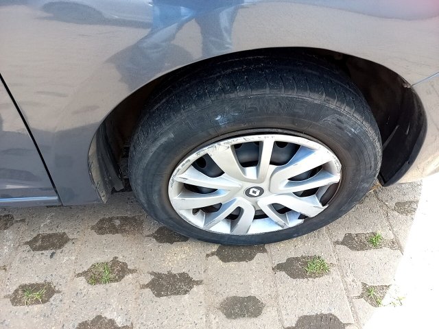 Vehicle_photo_14