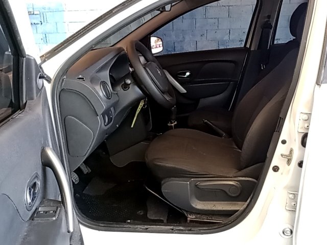 Vehicle_photo_8