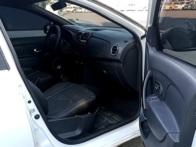 Vehicle_photo_9