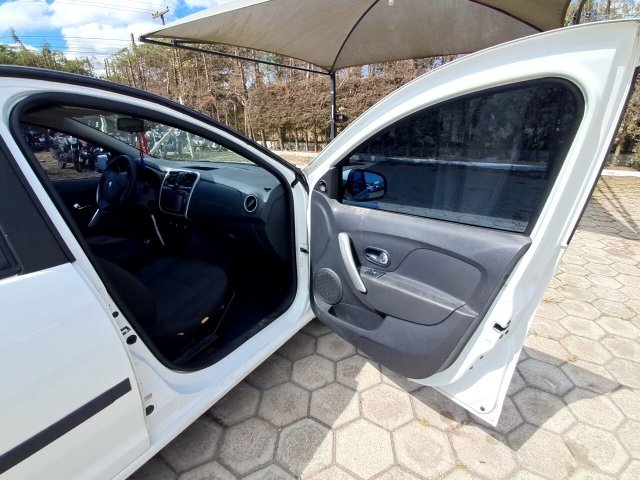 Vehicle_photo_9